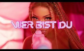 KATJA KRASAVICE - WER BIST DU (Official Music Video)