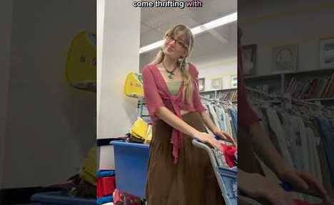 Come thrifting with me & try-on!