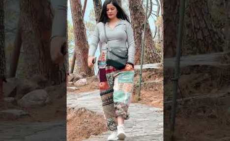 Walk with your cuteness | feel free when you walk #fashion #howto #trend #ytshorts #uttarakhand