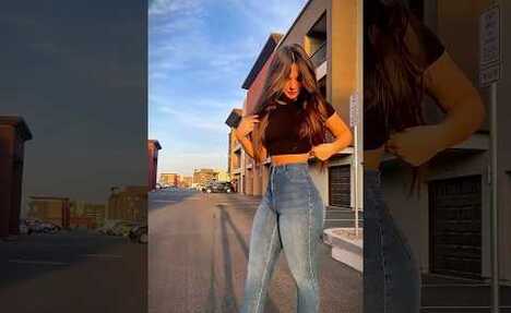 These Fit Jeans look pretty in this whore #shorts